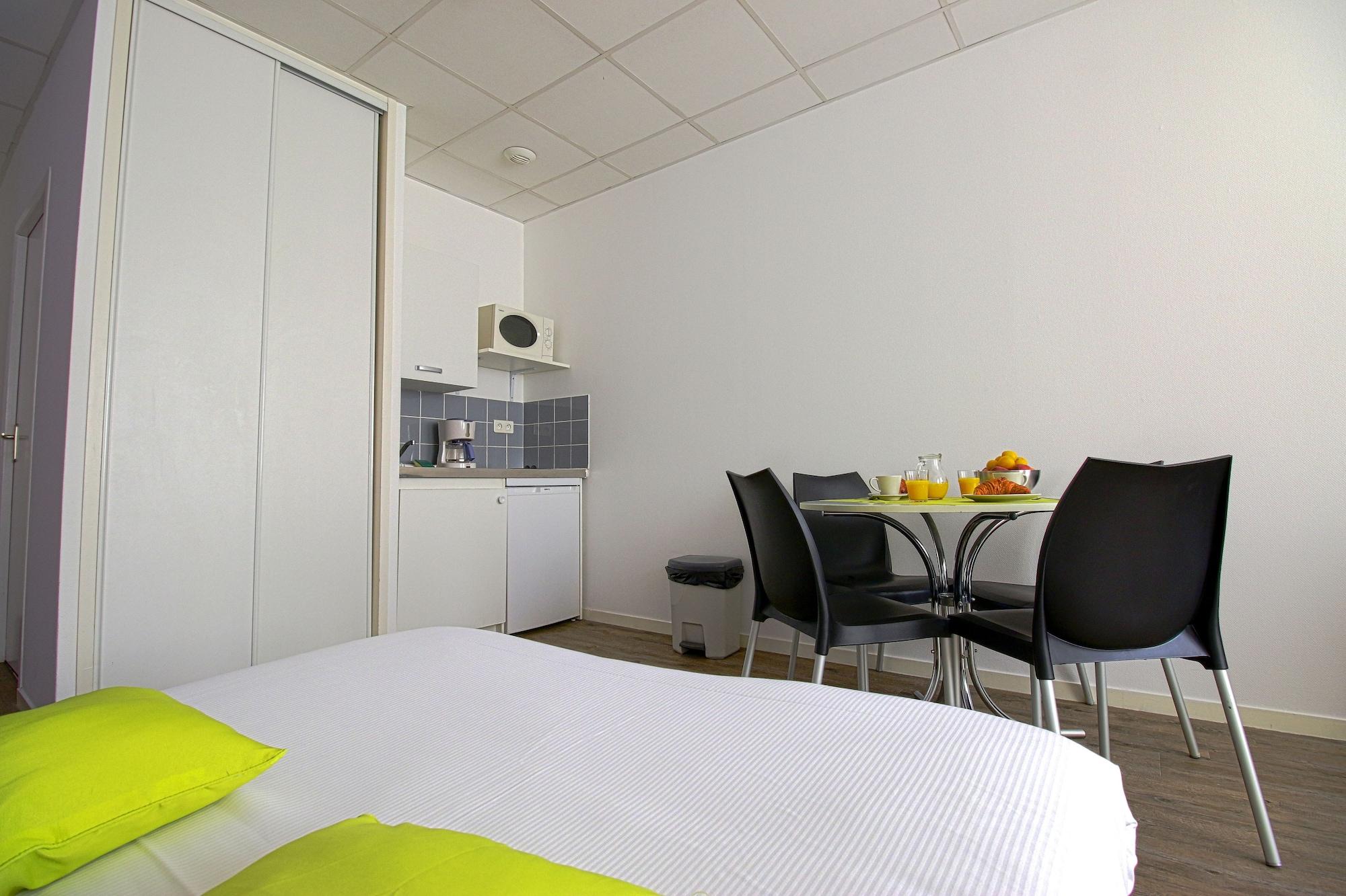 Kosy Appart'Hotels - Le Cours Moreau Mâcon Екстериор снимка