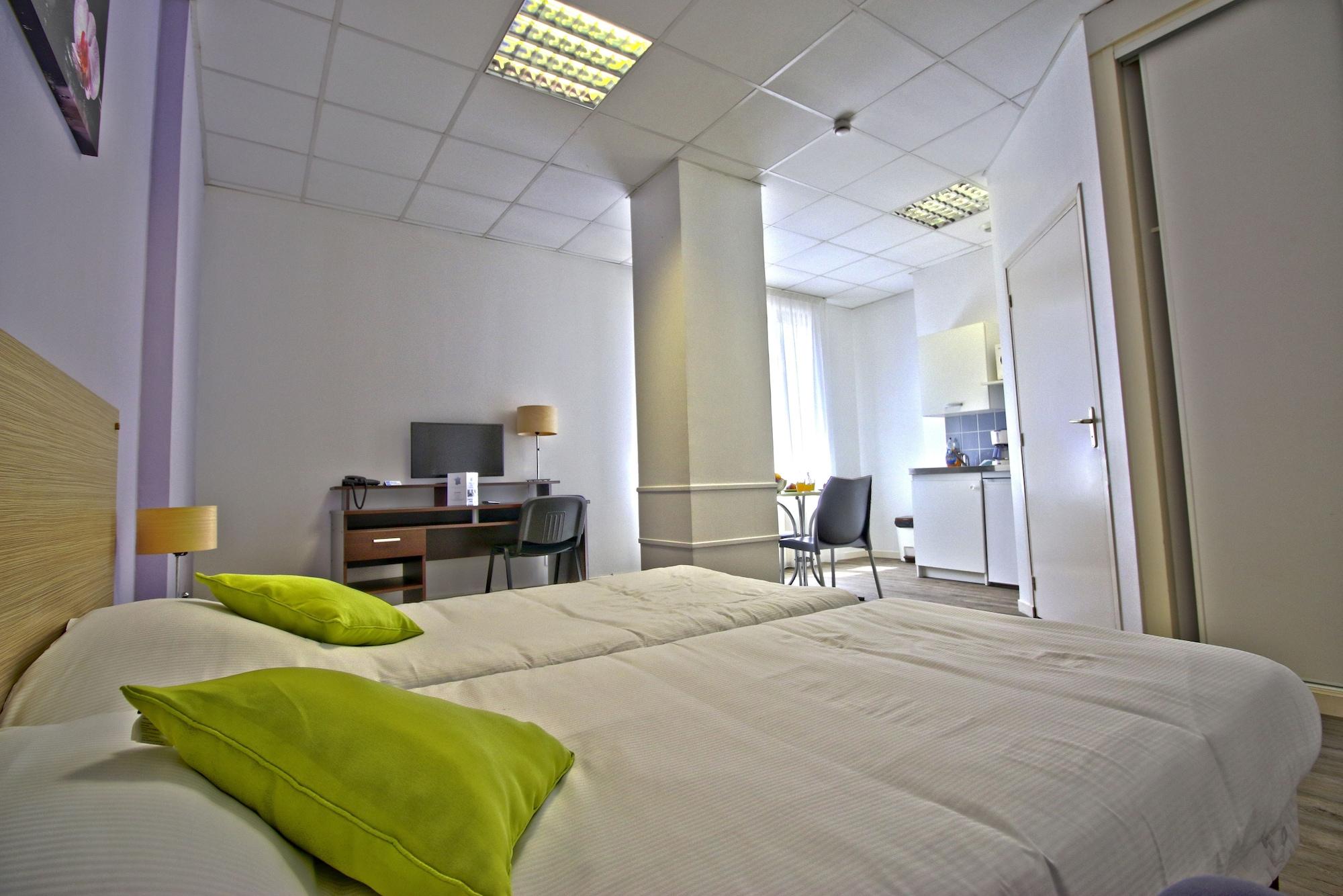 Kosy Appart'Hotels - Le Cours Moreau Mâcon Екстериор снимка