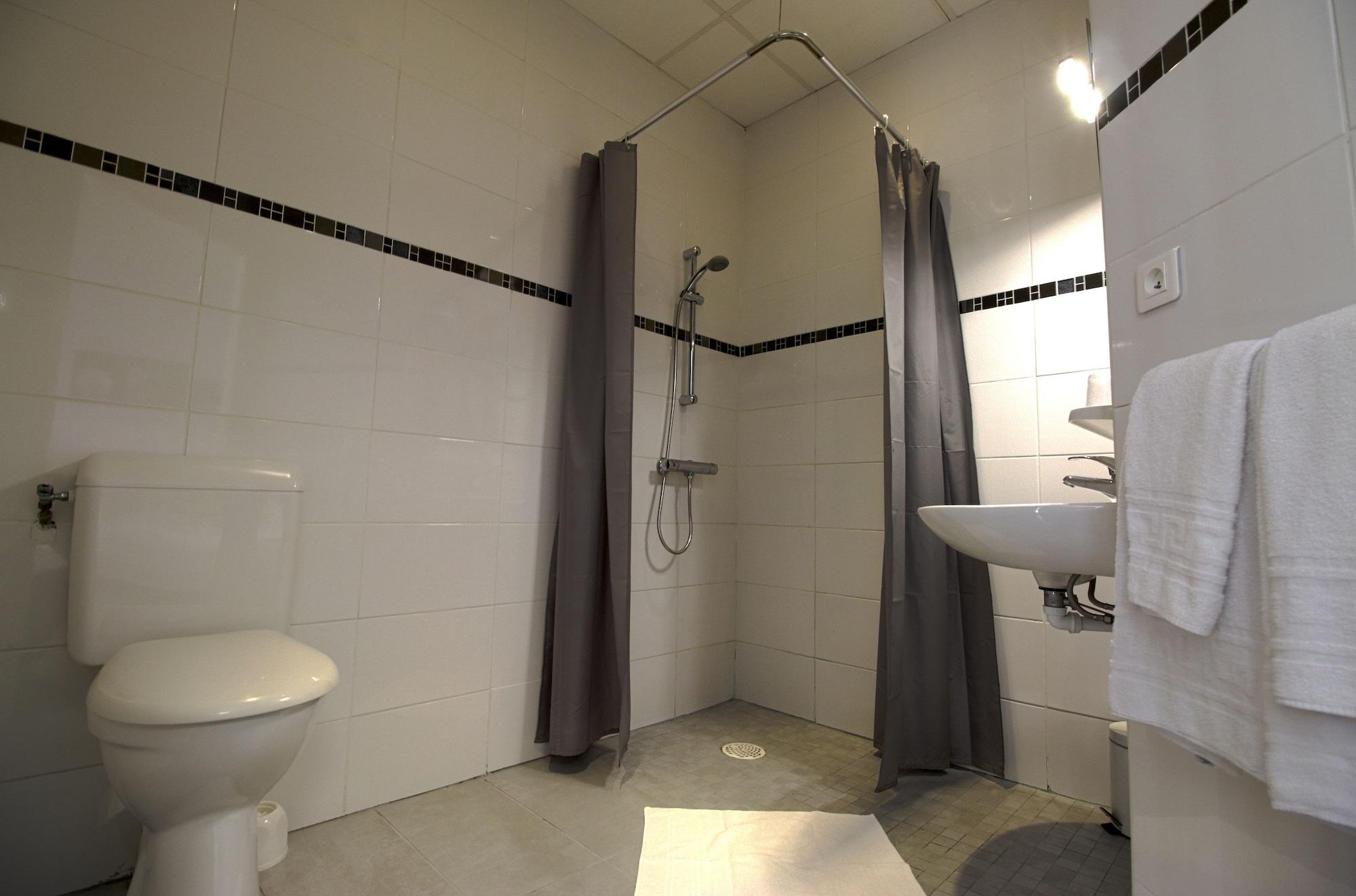 Kosy Appart'Hotels - Le Cours Moreau Mâcon Екстериор снимка