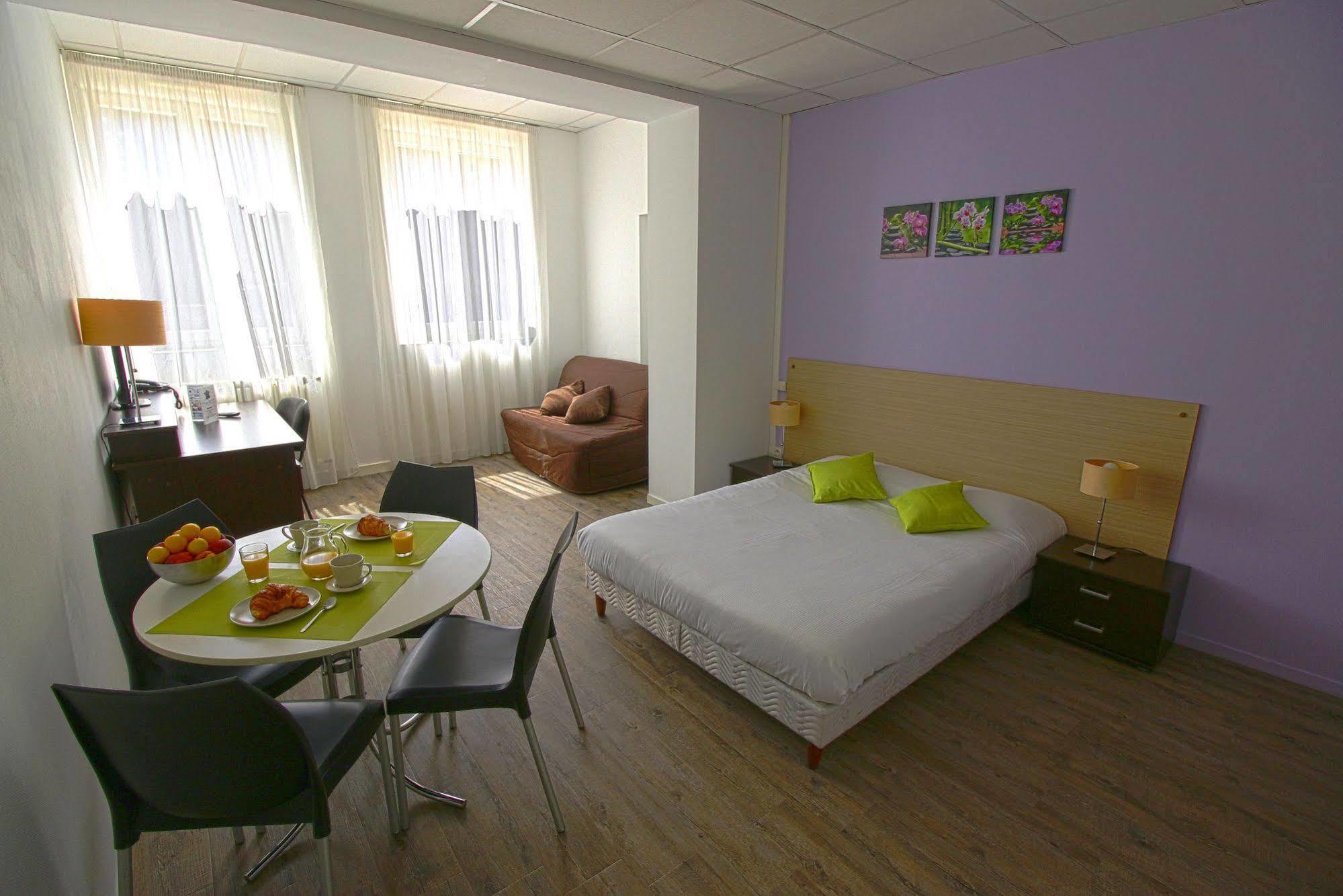 Kosy Appart'Hotels - Le Cours Moreau Mâcon Екстериор снимка
